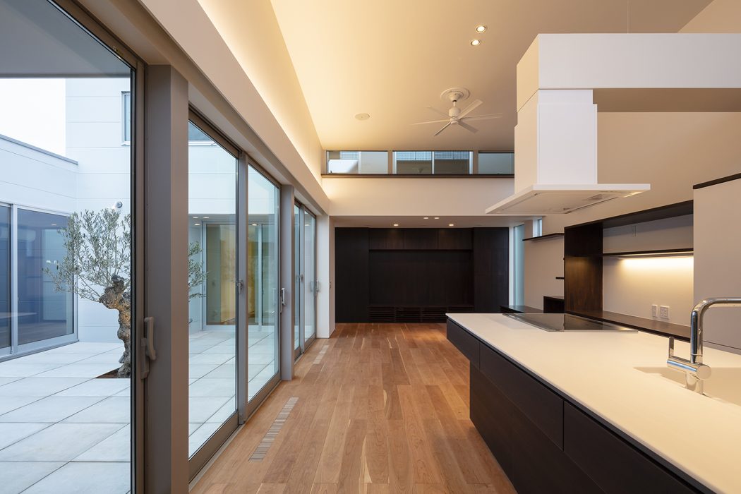 AP_sorezore02 - archiplace@mbg.nifty.com